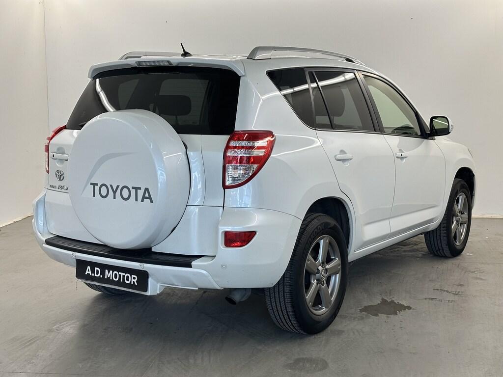 Toyota RAV4 2.2 d-4d Lounge 150cv mt