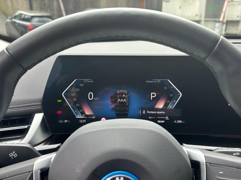 BMW iX1 edrive 20 X-Line