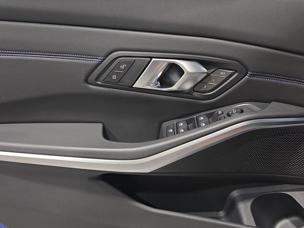 BMW Serie 3 320d Touring mhev 48V Msport xdrive auto