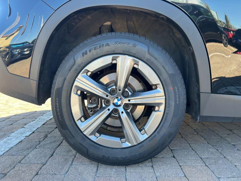 BMW X1 xdrive23i mhev 48V auto