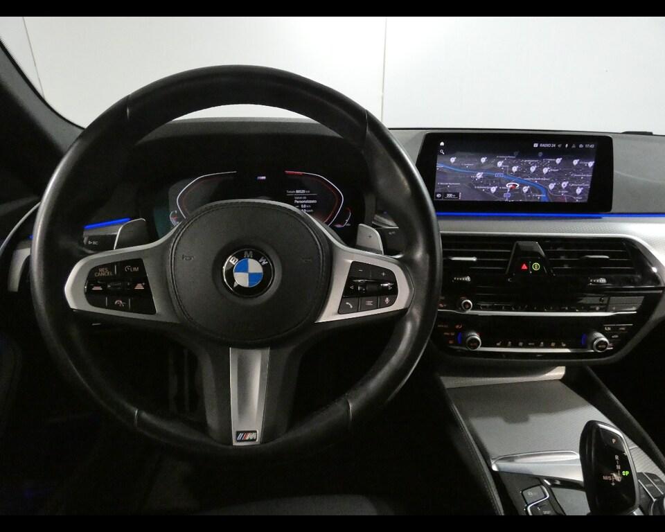BMW Serie 5 520d mhev 48V xdrive Msport auto