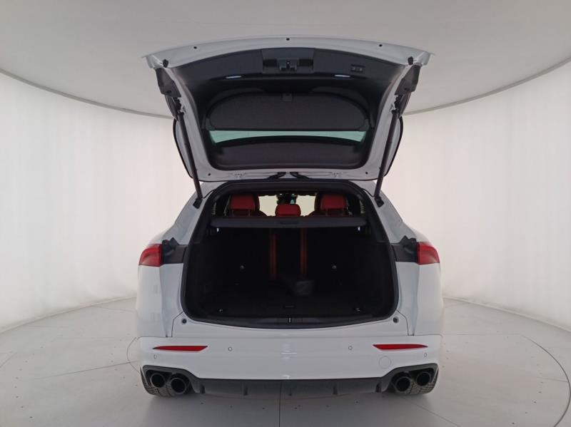 Maserati Levante Grecale 2.0 mhev Modena 330cv auto
