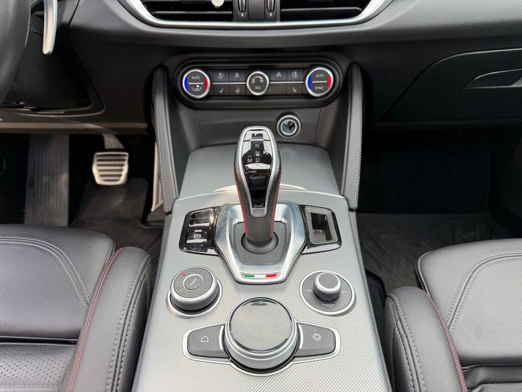 Alfa Romeo Stelvio 2.2 t Competizione Q4 210cv auto