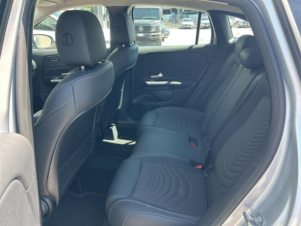 Mercedes GLA 180 d Advanced auto