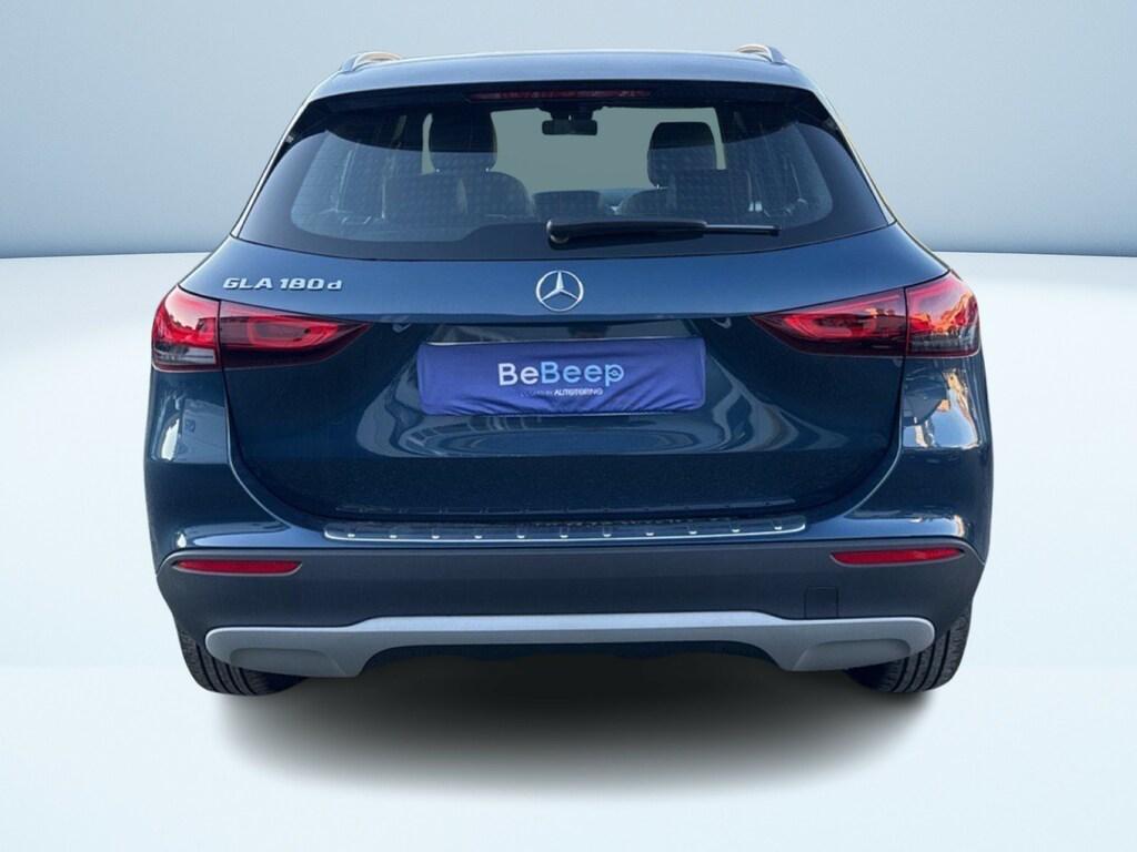 Mercedes GLA 180 d Sport auto