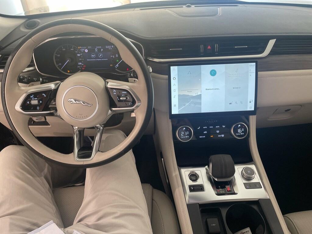 Jaguar F-Pace 2.0 D163 R-Dynamic S awd auto