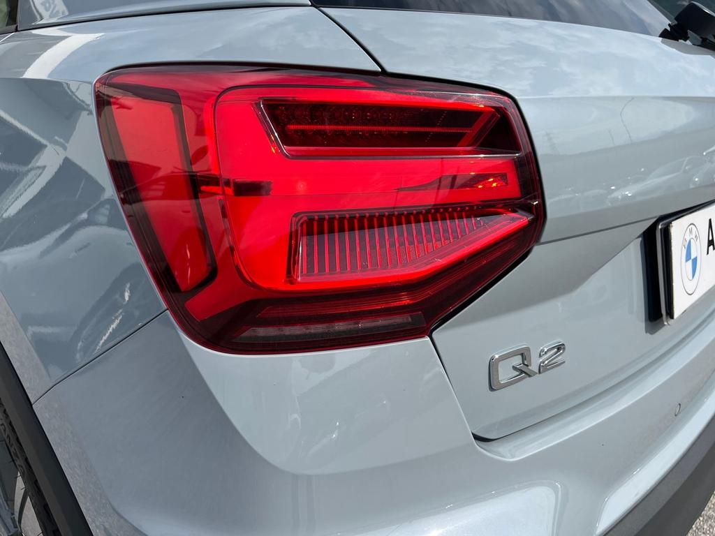 Audi Q2 35 2.0 tdi Admired s-tronic