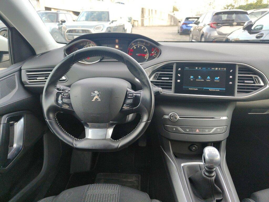 Peugeot 308 5p 1.2 puretech t. Allure s&s 130cv my18