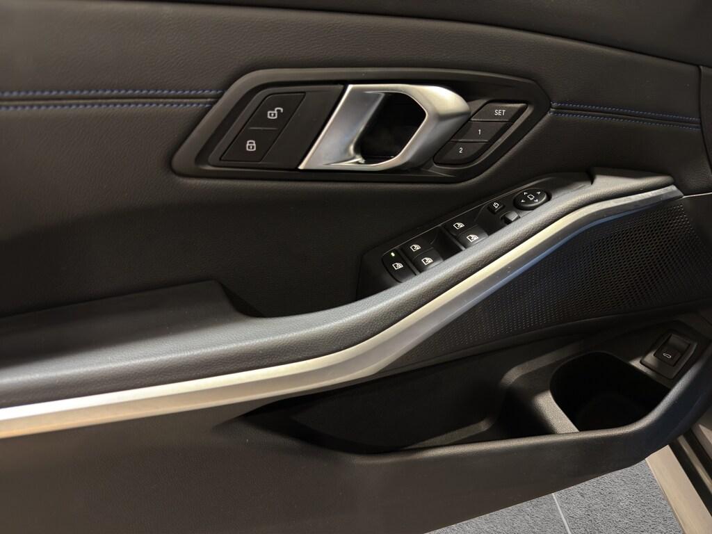 BMW Serie 3 320d Touring mhev 48V xdrive M Sport Pro auto