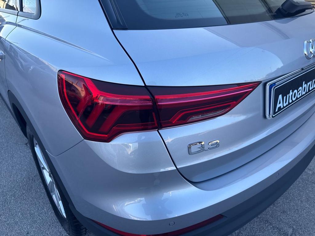 Audi Q3 35 2.0 tdi