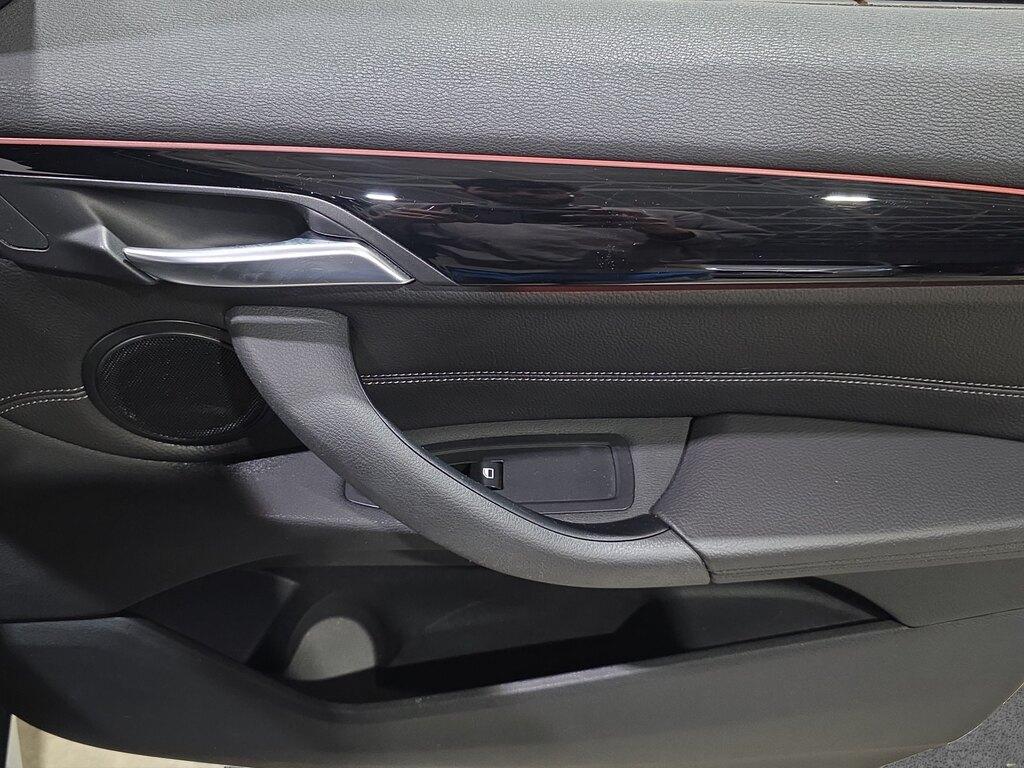 BMW X1 sdrive18d xLine auto my18