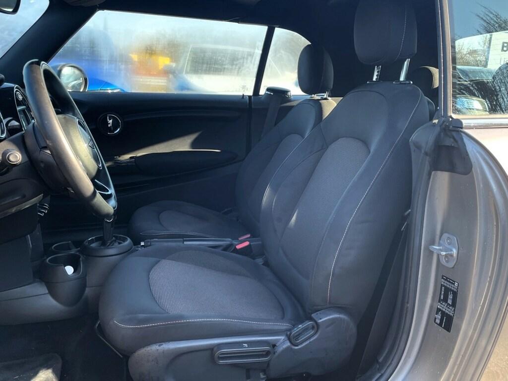 Mini Cooper D Cabrio 1.5 Cooper D Boost Auto