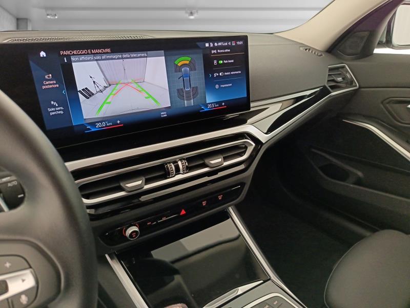 BMW Serie 3 320d Touring mhev 48V xdrive auto