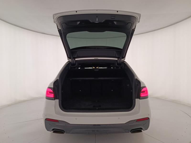 BMW Serie 5 530d Touring mhev 48V xdrive Msport auto