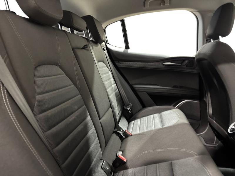 Alfa Romeo Stelvio 2.2 t Business Q4 190cv auto