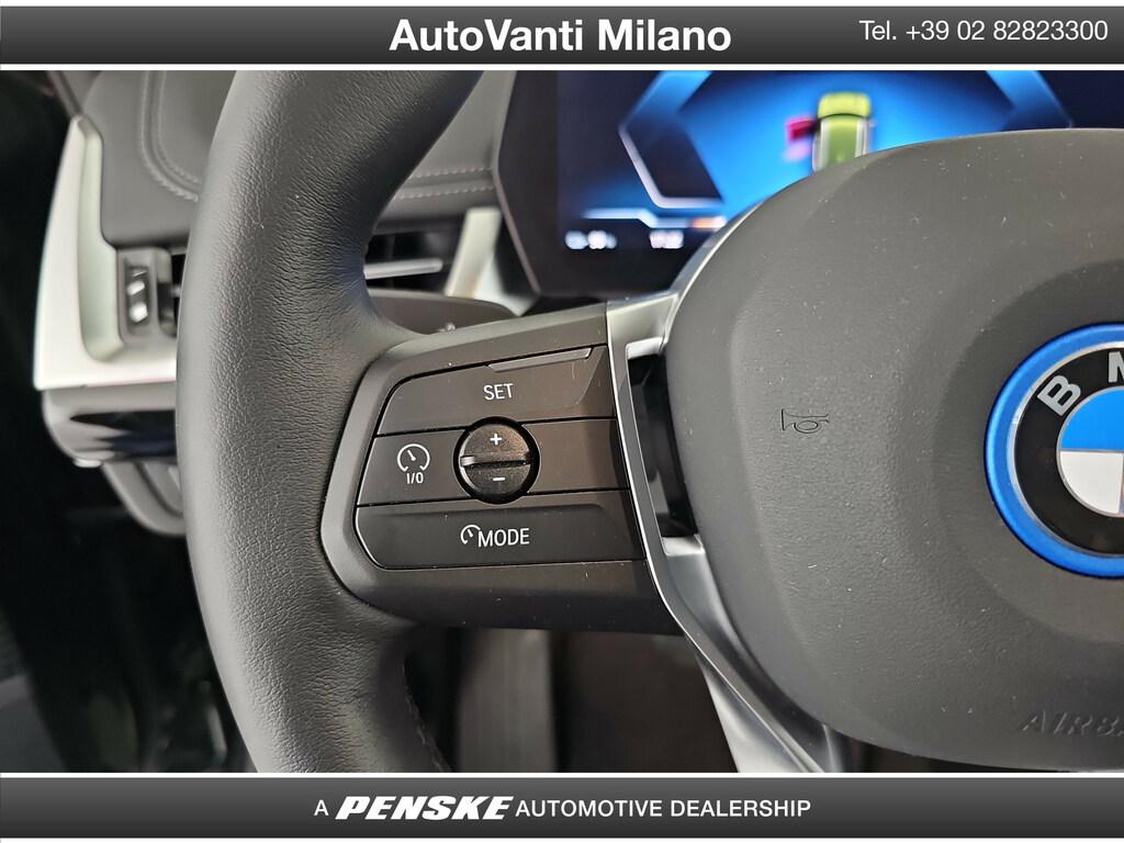 BMW iX1 edrive 20 X-Line