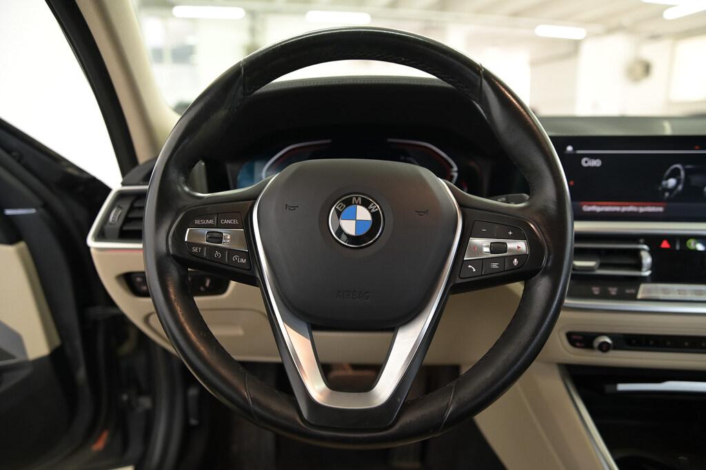 BMW Serie 3 320d Touring mhev 48V xdrive Luxury auto