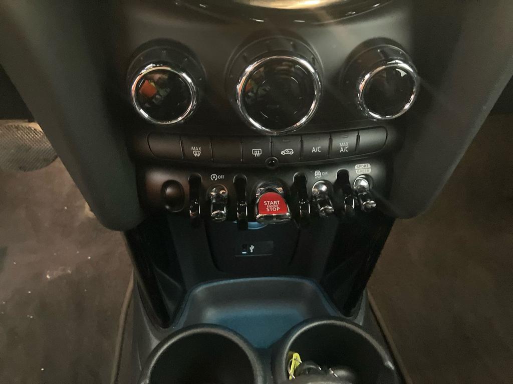 Mini Cooper 1.5 TwinPower Turbo Cooper