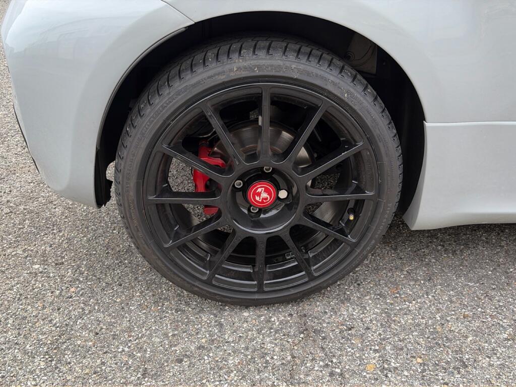 Abarth 595 1.4 t-jet 145cv