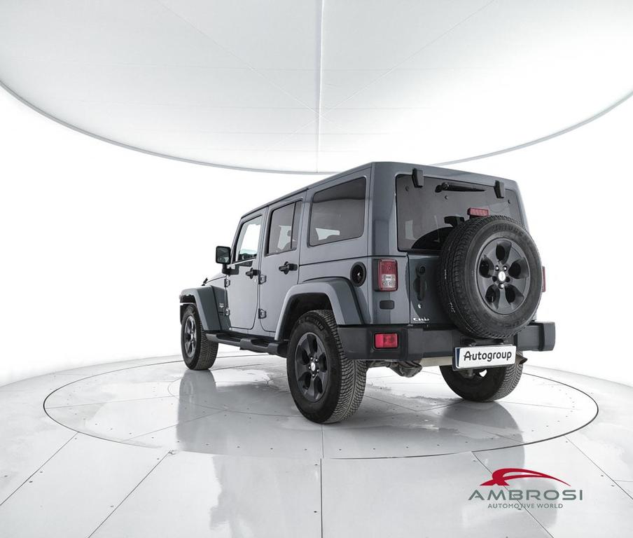 Jeep Wrangler Unlimited 2.8 crd Sahara auto E5+