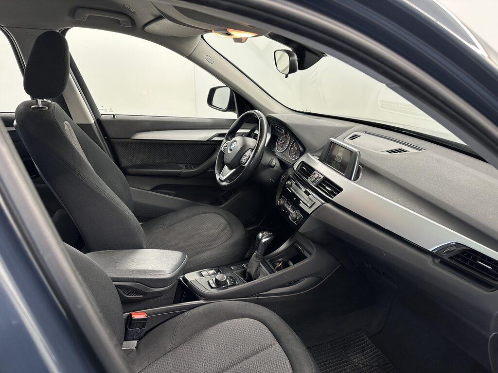 BMW X1 sdrive18d Business auto