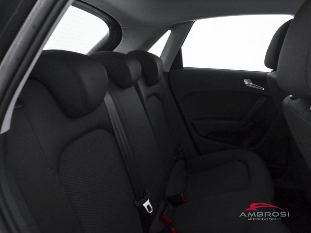 Audi A1 Sportback 1.6 tdi Metal Plus