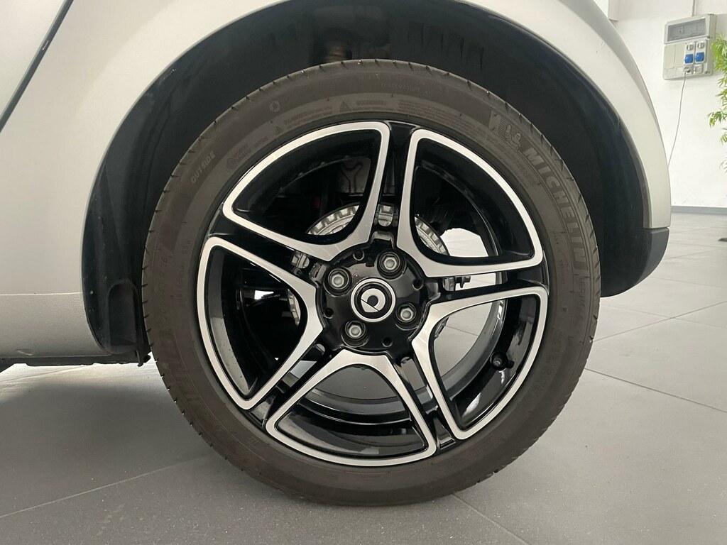 Smart fortwo eq mattrunner 22kW