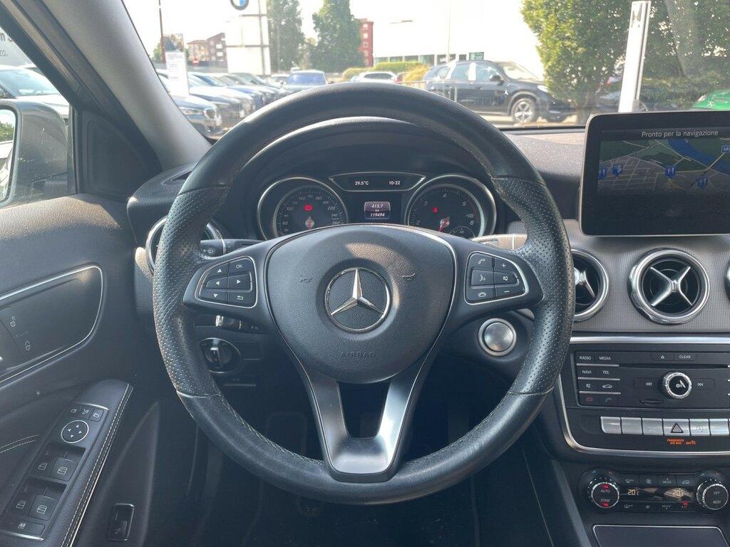 Mercedes GLA 200 d Sport 4matic auto