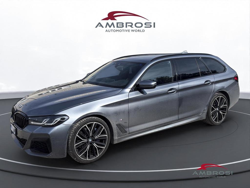 BMW Serie 5 520d Touring mhev 48V xdrive Msport auto
