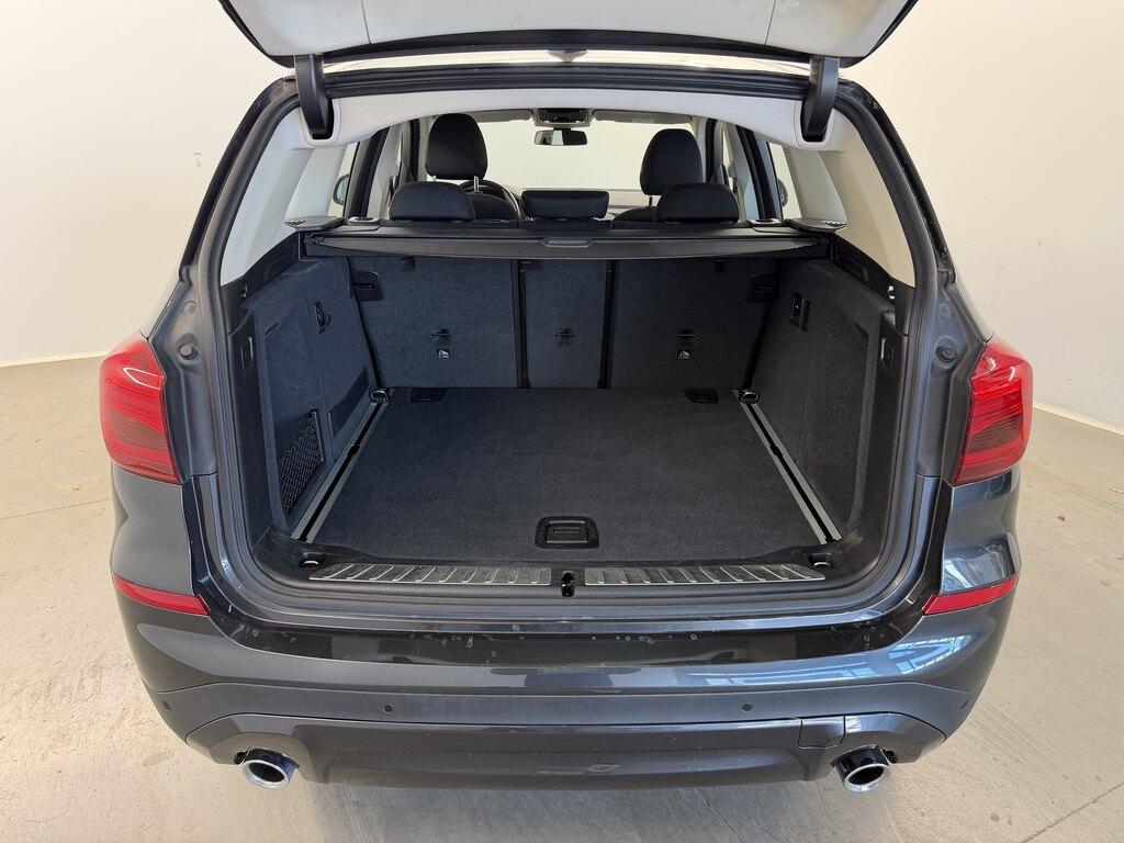 BMW X3 xdrive20d mhev 48V auto