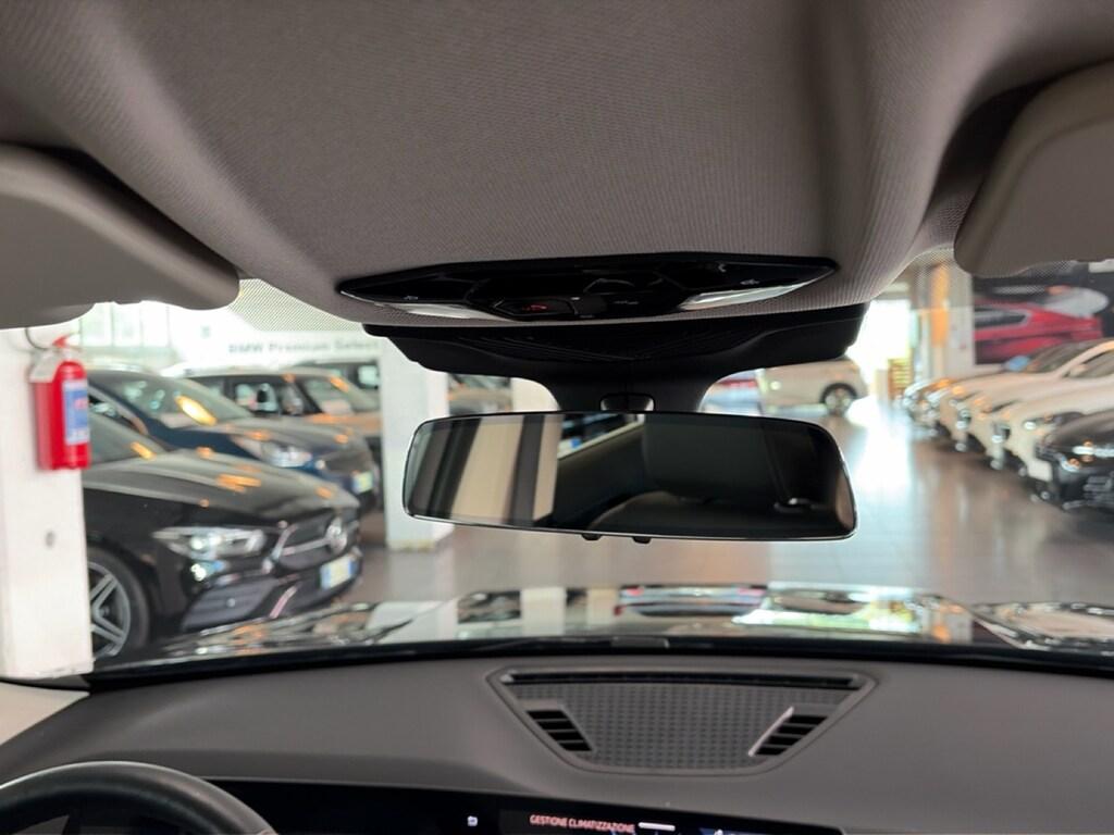 BMW X1 sdrive18i X-Line auto
