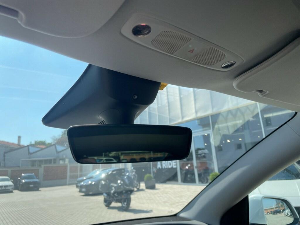 Tesla Model Y Long Range Dual Motor awd