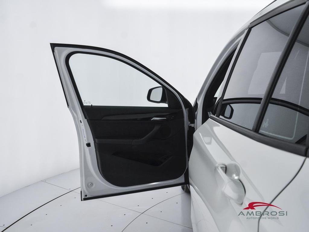 BMW X1 xdrive25e Business Advantage auto