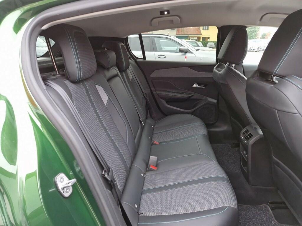 Peugeot 308 1.2 puretech t. Allure Pack s&s 130cv