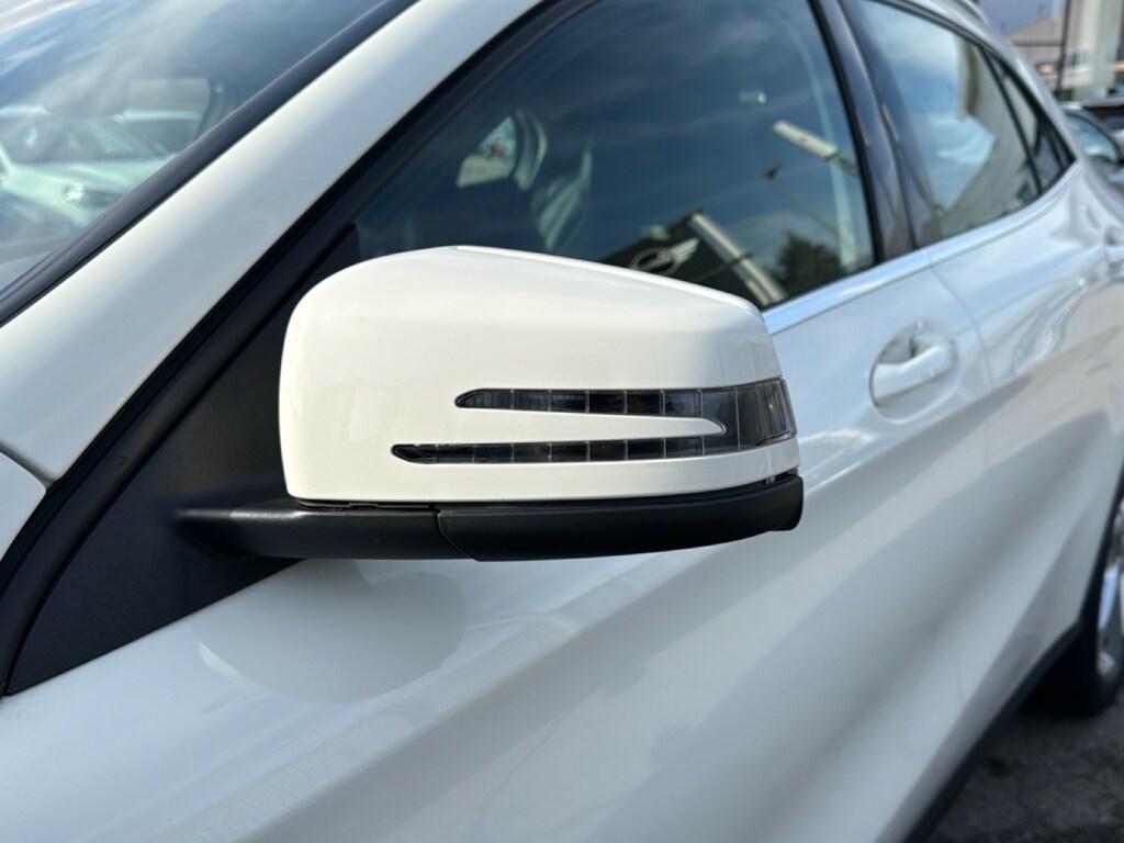 Mercedes GLA 200 d Sport auto