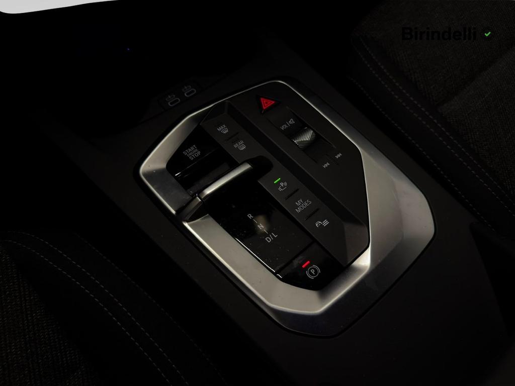 BMW Serie 1 118d auto
