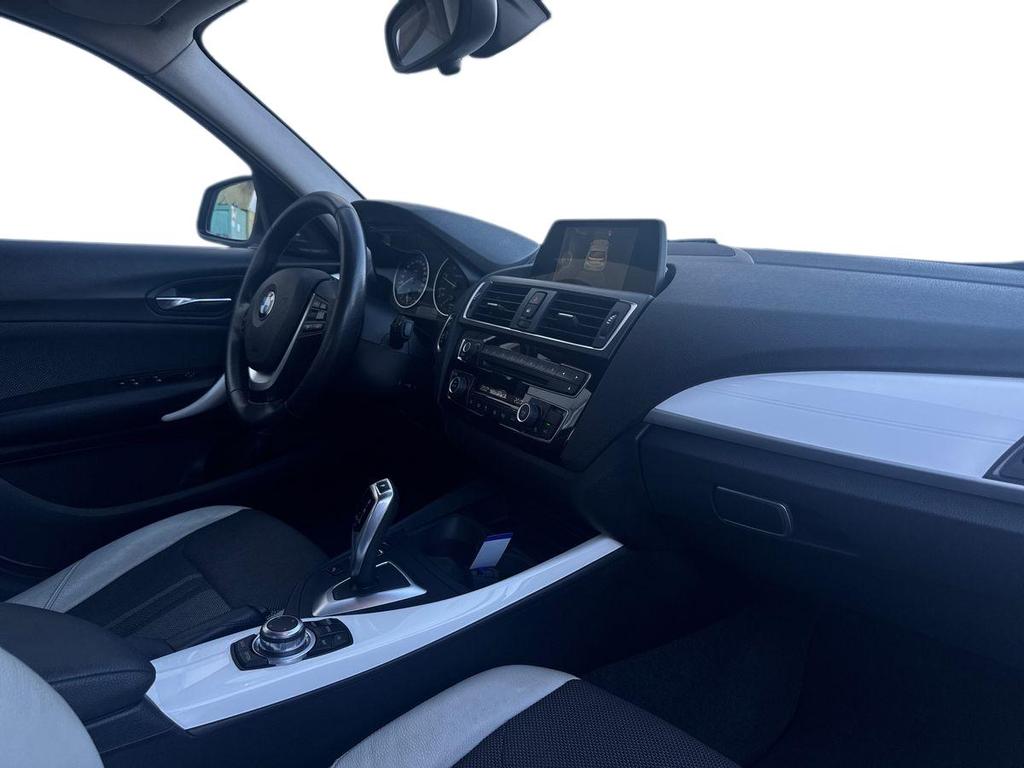 BMW Serie 1 118d Urban 5p auto