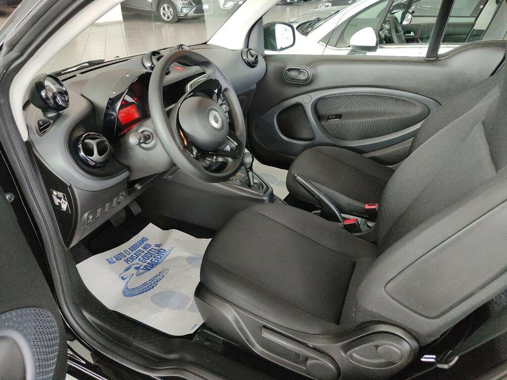 Smart fortwo eq Pure 22kW