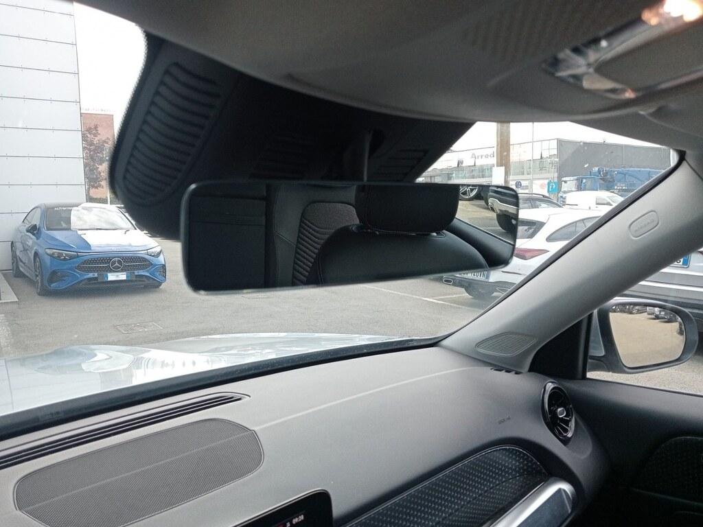 Mercedes GLB 180 d Advanced auto