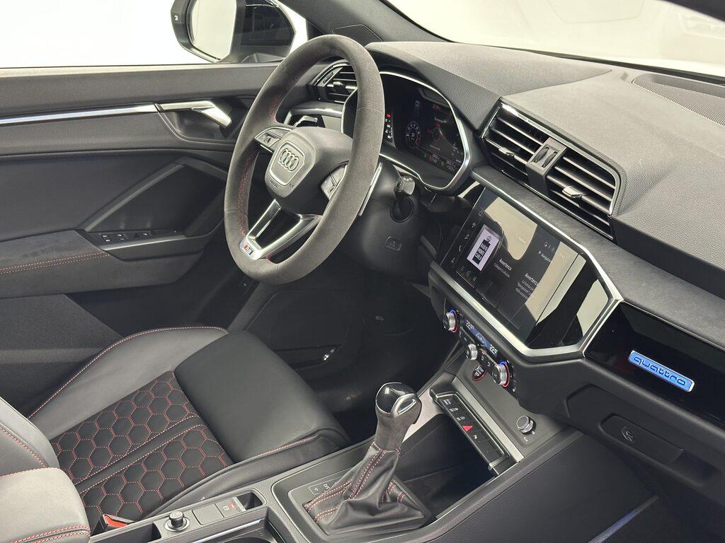 Audi RS Q3 2.5 Quattro S tronic