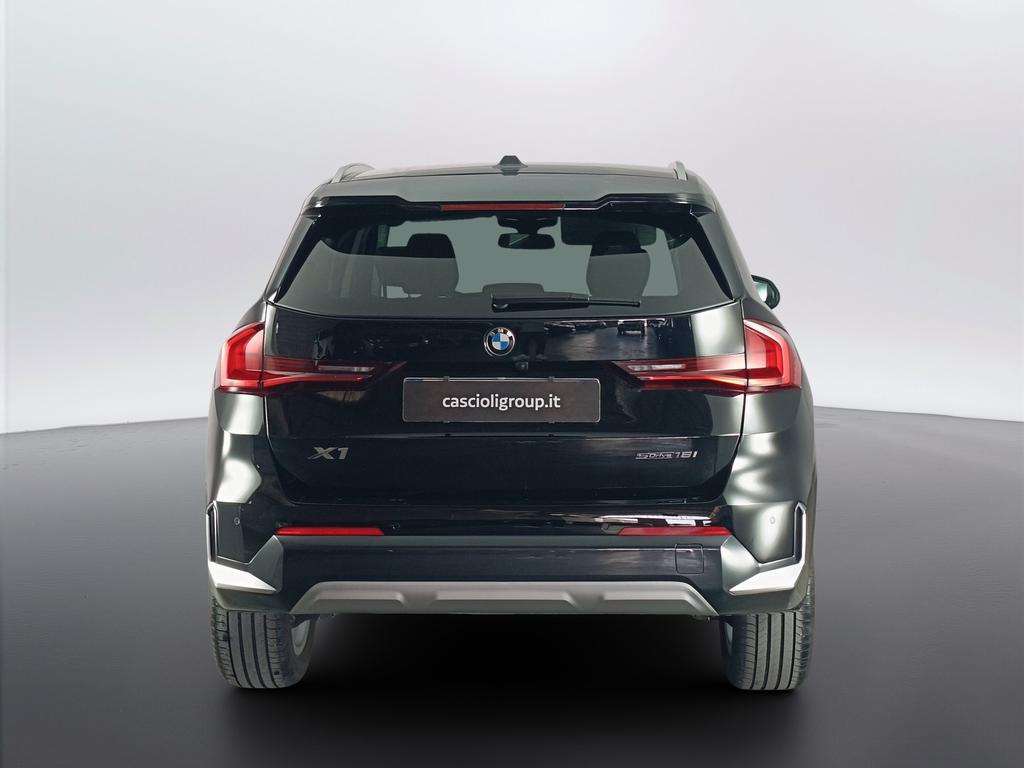 BMW X1 sdrive18i X-Line auto