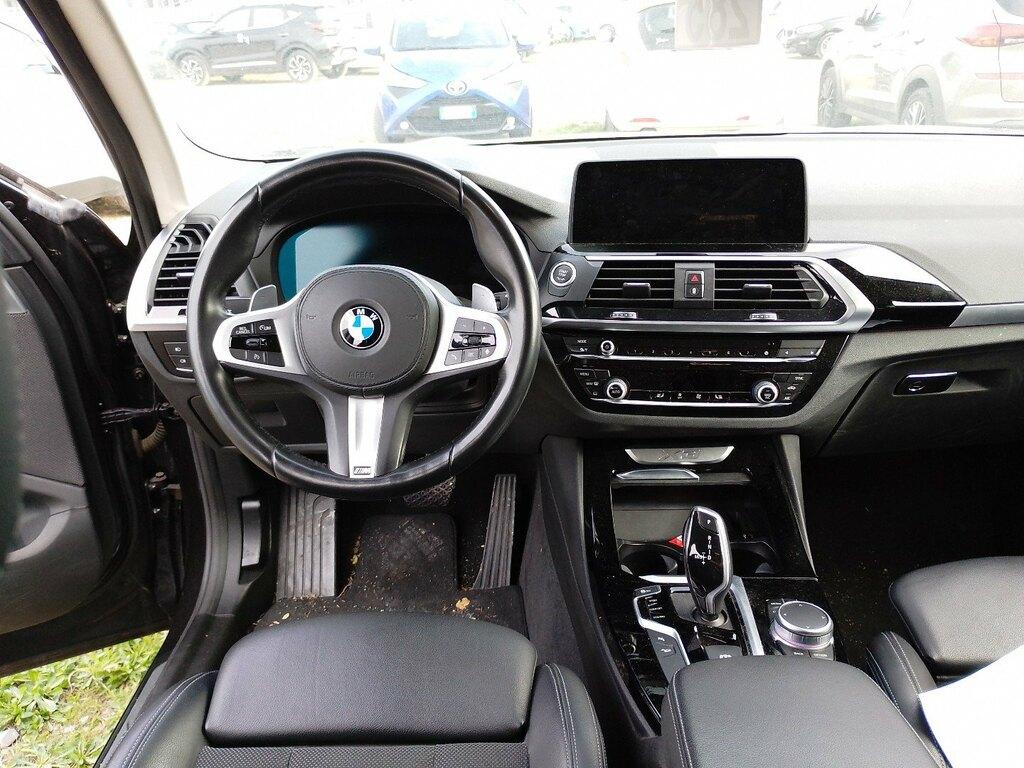 BMW X3 xdrive20d mhev 48V xLine auto