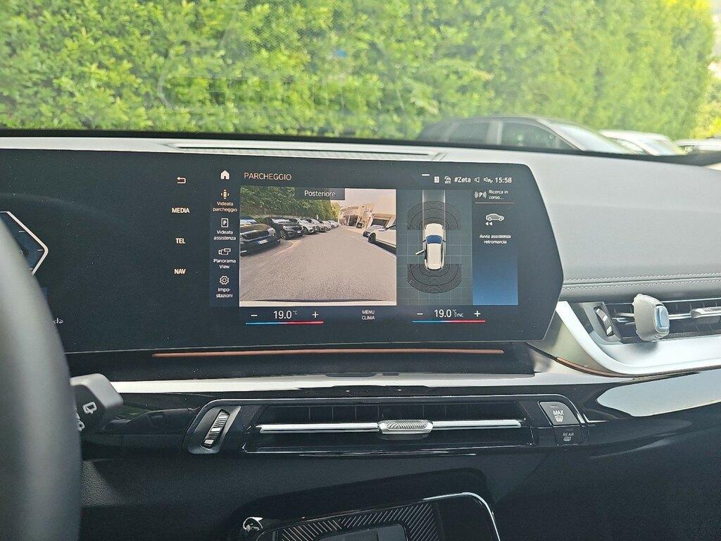 BMW X1 sdrive20i mhev 48V X-Line auto