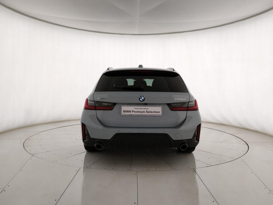 BMW Serie 3 320d Touring mhev 48V Msport xdrive auto