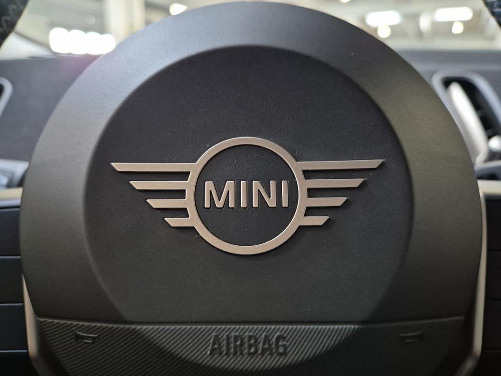 Mini Mini Countryman 2.0 48V D Classic auto