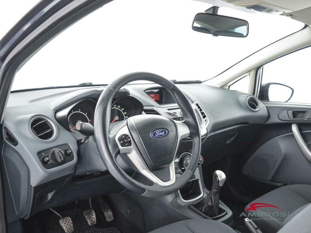 Ford Fiesta 1.2 16v + c/esp 82cv 3p E5