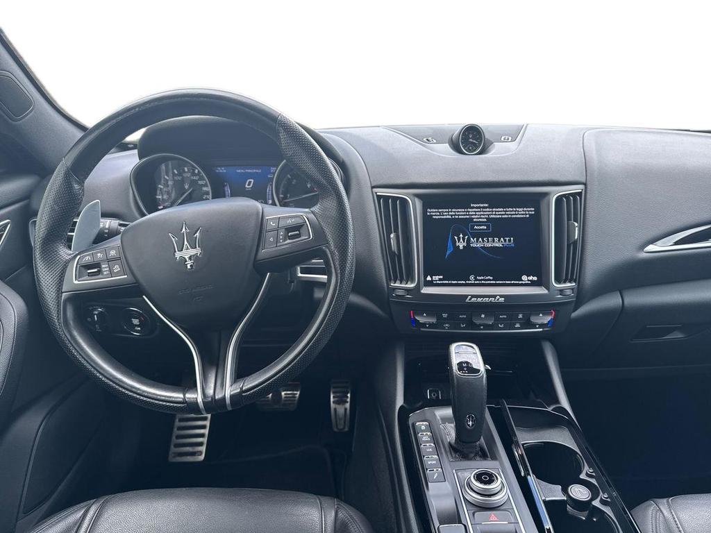 Maserati Levante 3.0 V6 Gransport 250cv auto my20