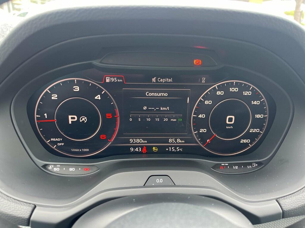 Audi Q2 30 2.0 tdi Business plus s-tronic