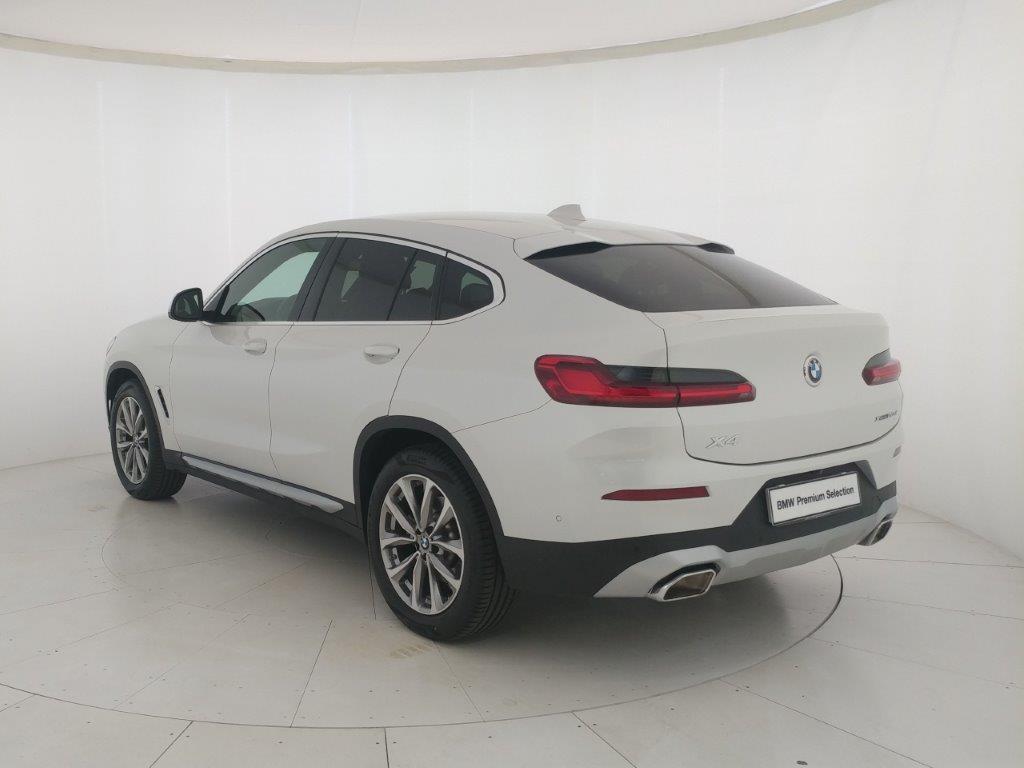 BMW X4 xdrive20d mhev 48V auto