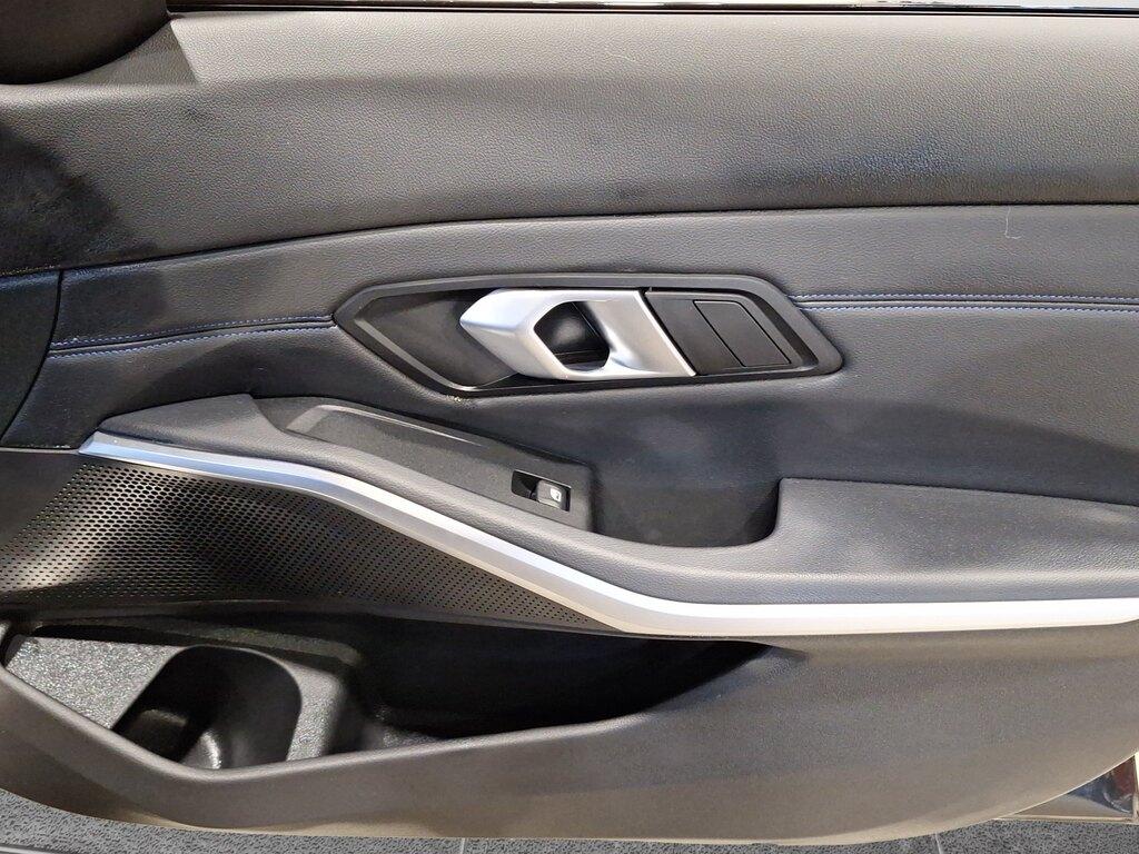 BMW Serie 3 320d Touring mhev 48V xdrive M Sport Pro auto